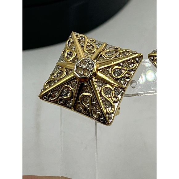 Swarovski Vintage Swan Square Gold Tone Rhinestone Clip On Earrings - Picture 10 of 16